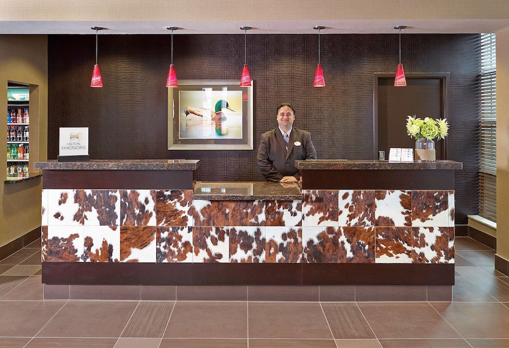 Homewood Suites by Hilton Calgary-Airport, Alberta, Canada 9/45