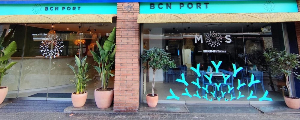Yomo Hostal BCN Port 2/38