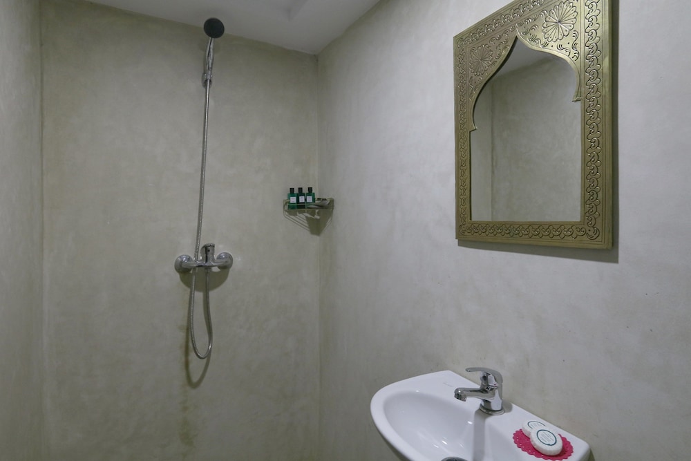 Riad Elite 70/75