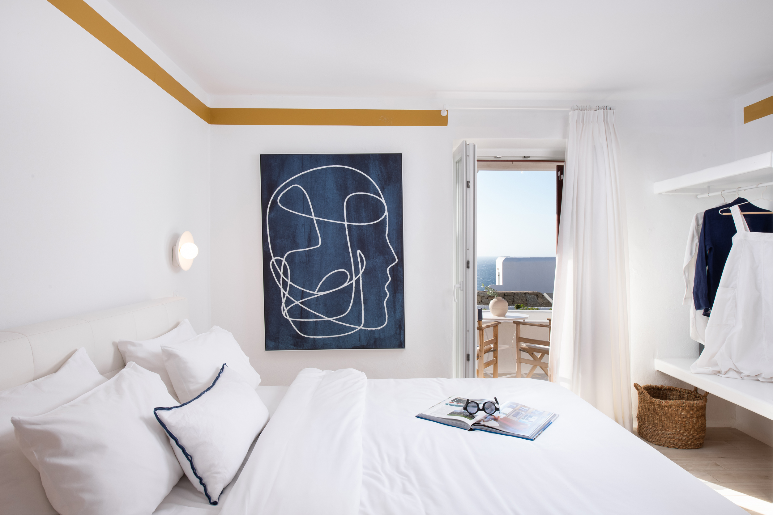 Suite, Lateral Side Sea View