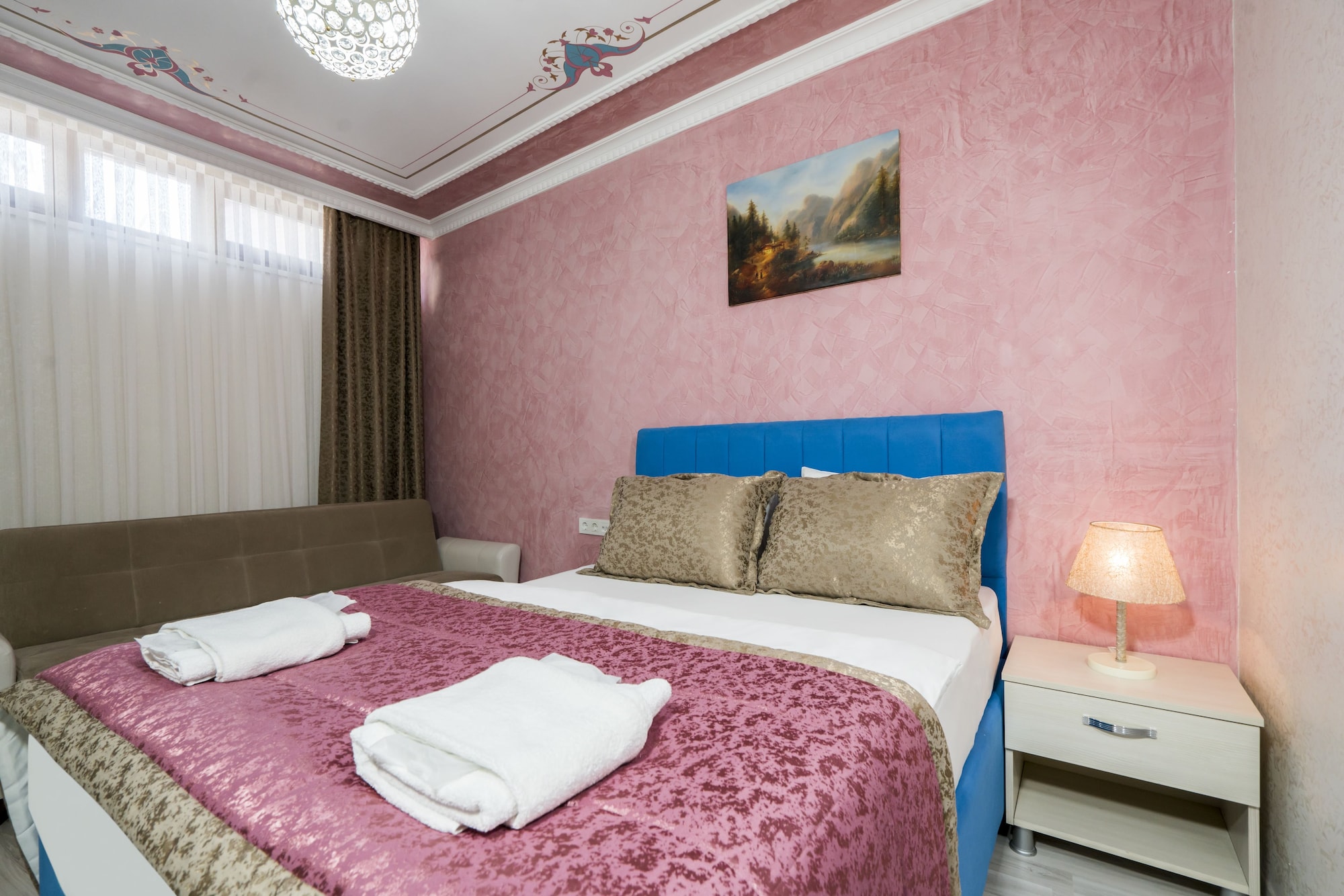1 Bedroom, Economy, Basement, Twin Beds