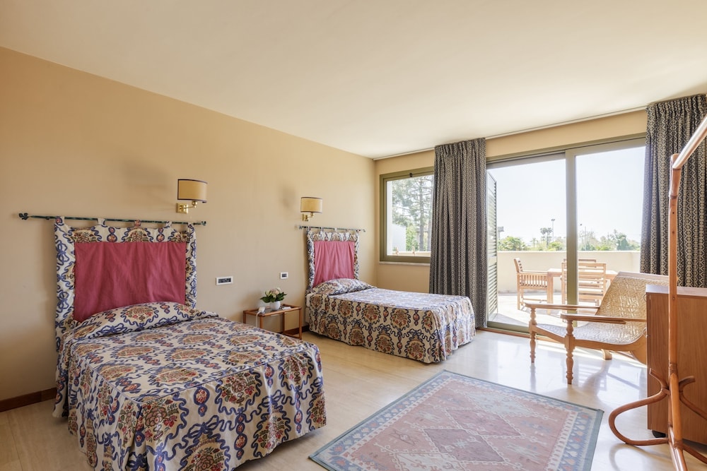 Hotel Villa Undulna 14/77