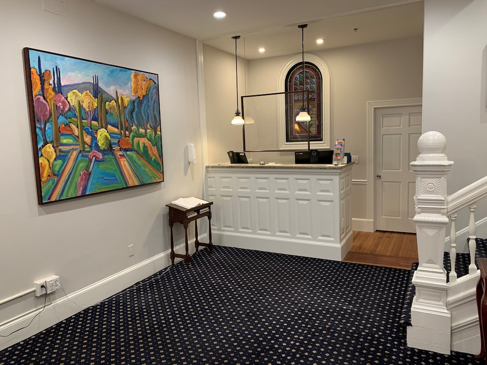 Newbury Guest House 6/53