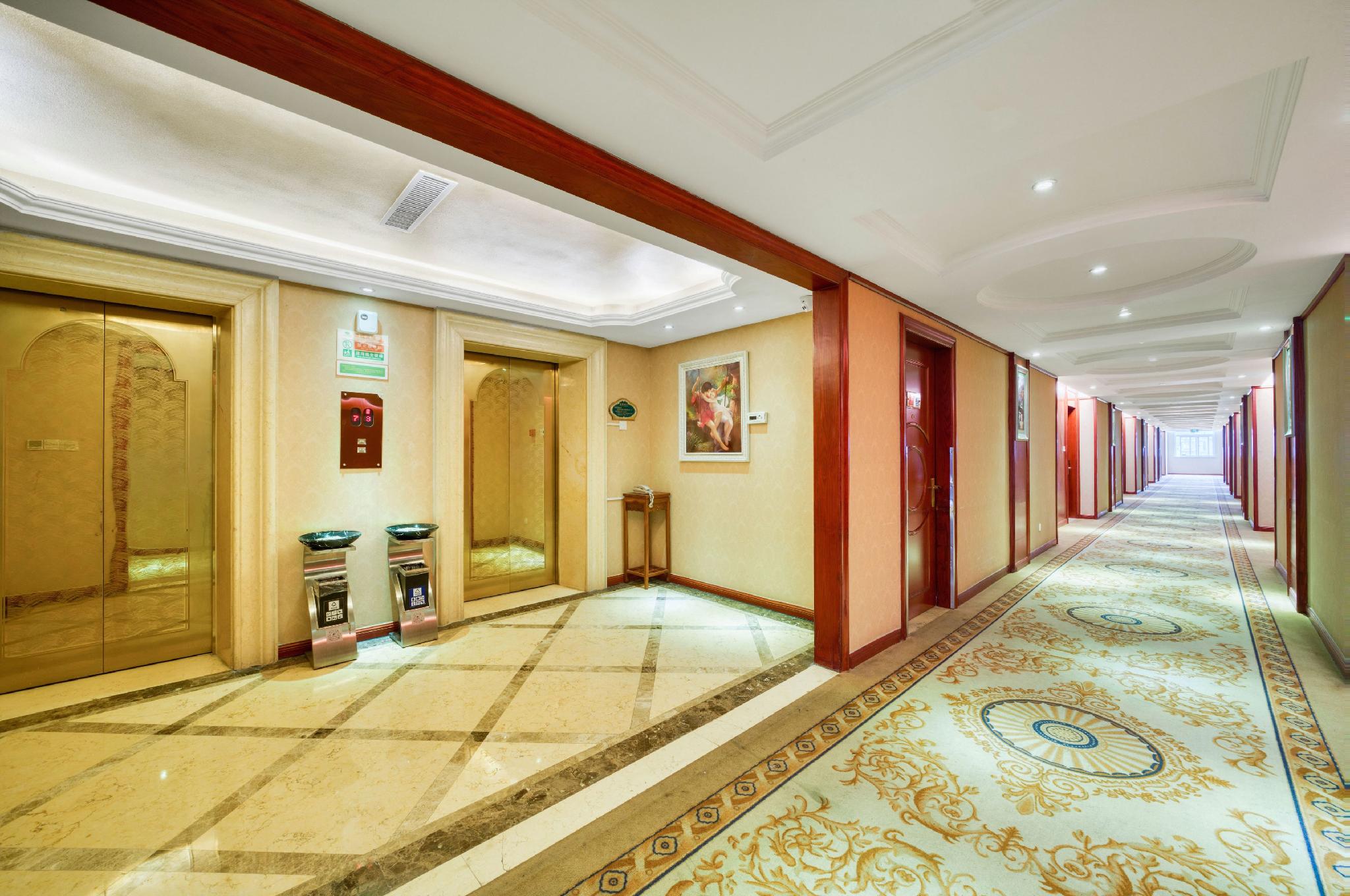 Vienna International Hotel (Ningbo Jiangbei Wanda) 16/37