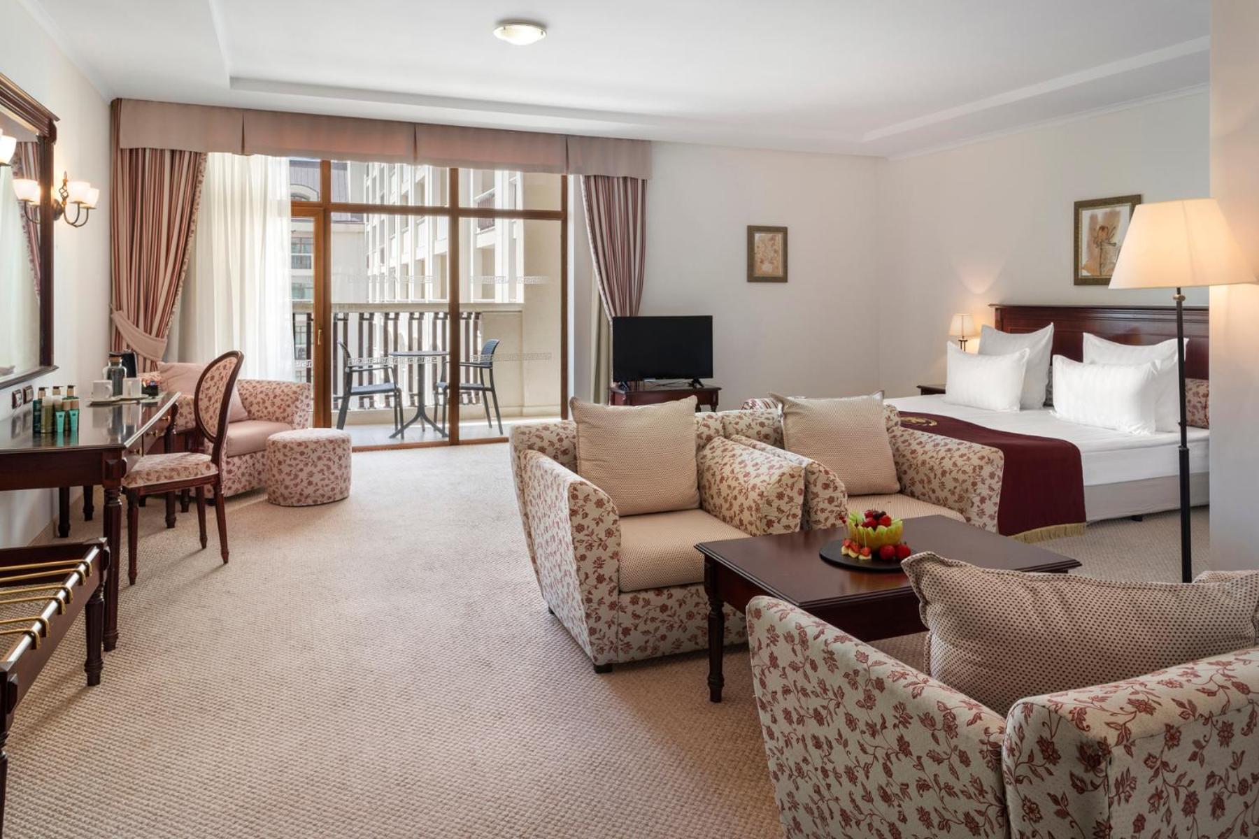 Melia Grand Hermitage 52/81