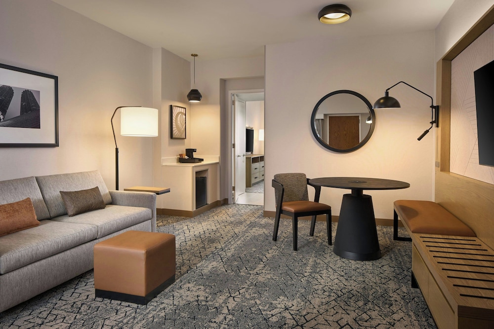 Sheraton Chicago O Hare Airport Hotel 47/73