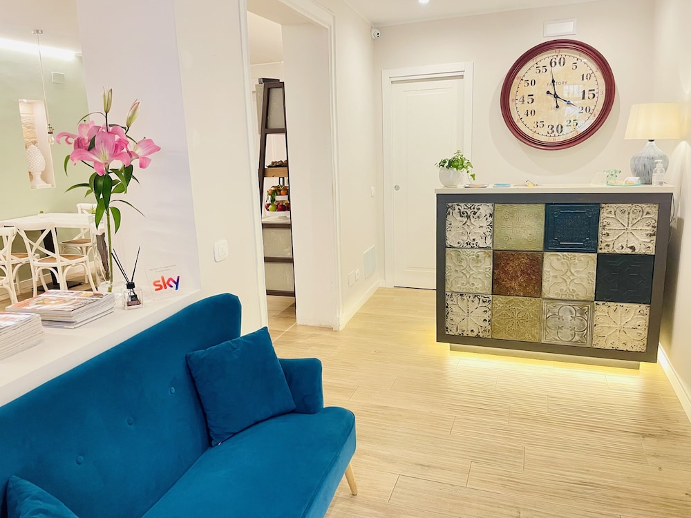 Bellaroto Suite 50/58