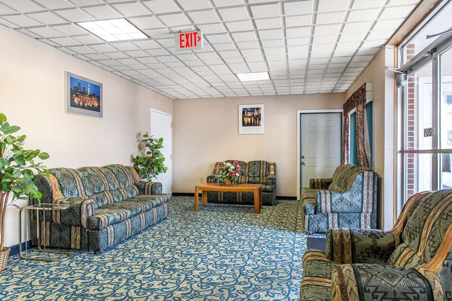 Econo Lodge Cranston - Providence 20/31