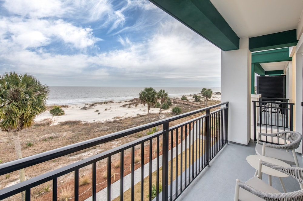 Courtyard by Marriott Jekyll Island 11/48
