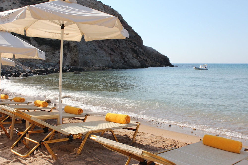 GOLDEN MILOS BEACH 29/51