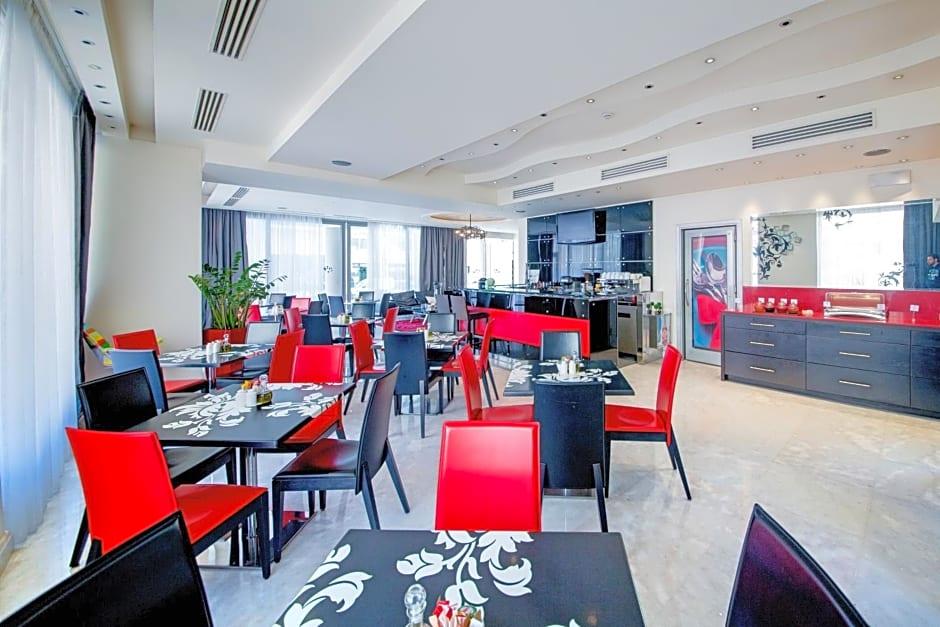 Comfy Boutique Hotel 32/39