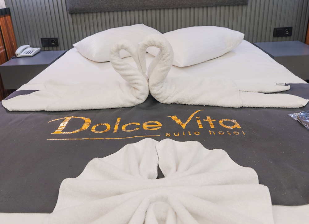 Dolce Vita Apartments 23/37