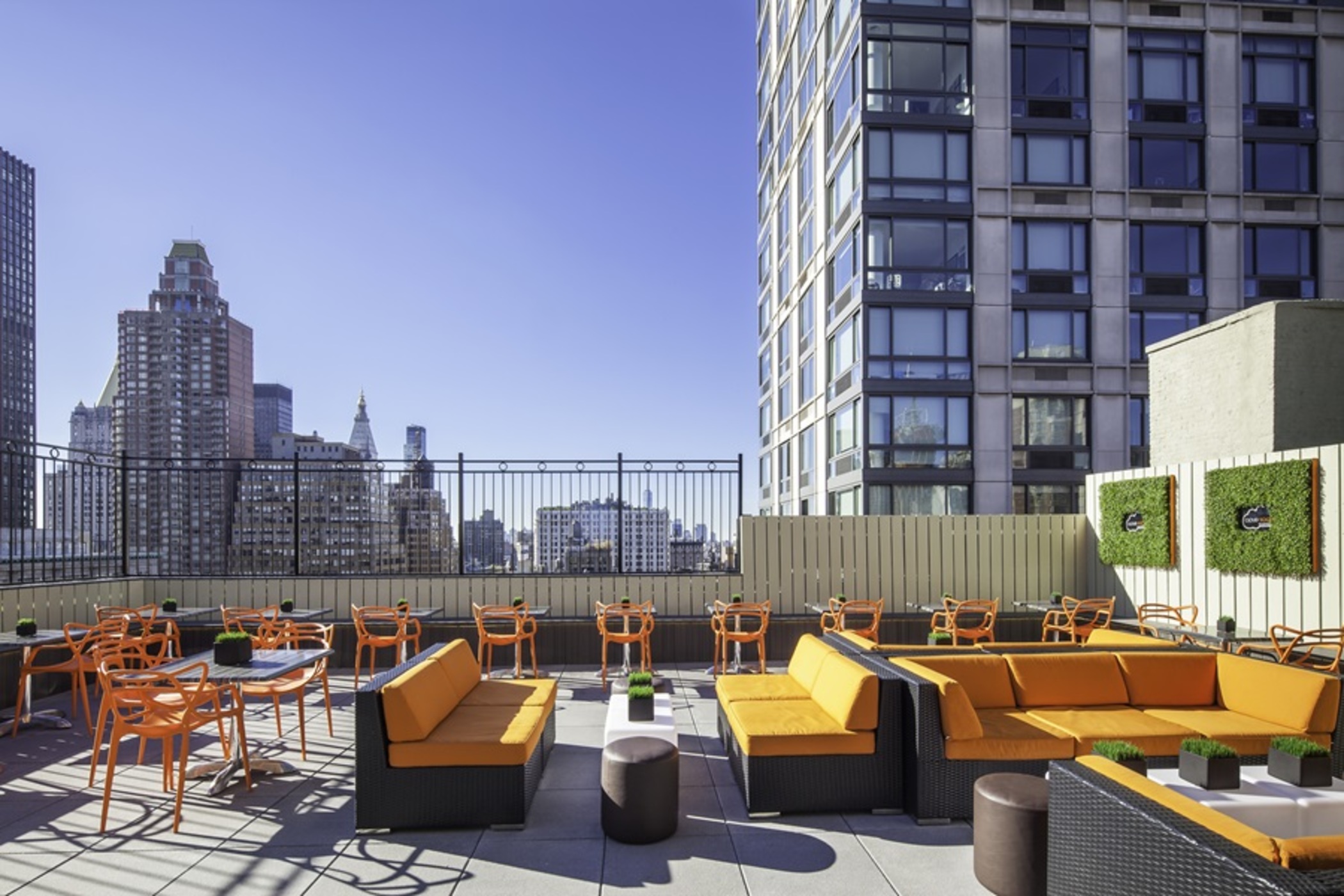 NYMA The New York Manhattan Hotel 15/16