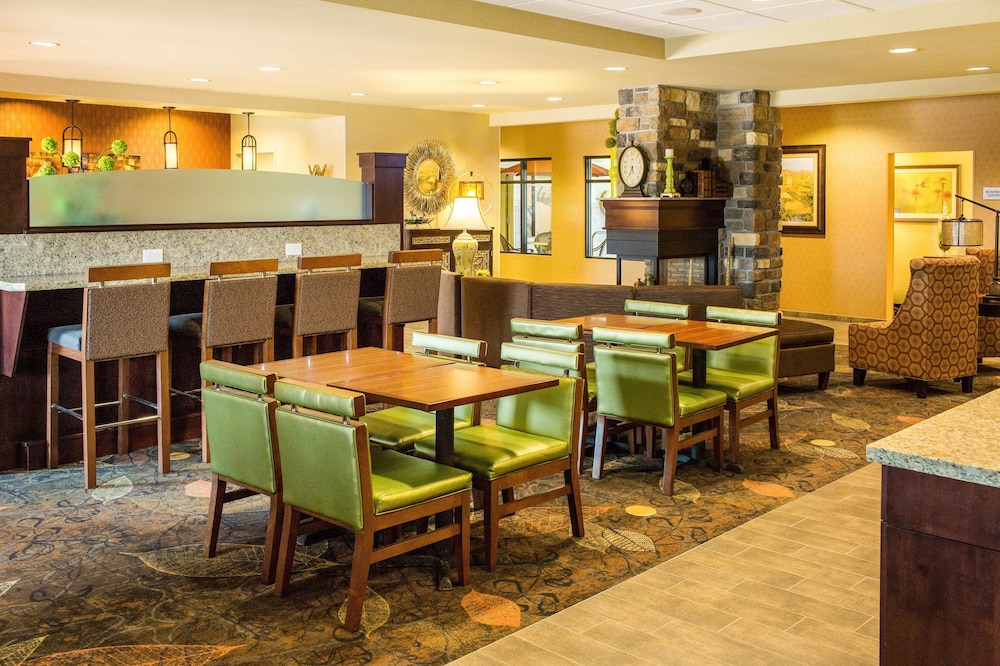 Little Missouri Inn and Suites New Town 28/32