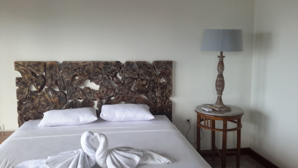 Amed Beach Villa 10/49