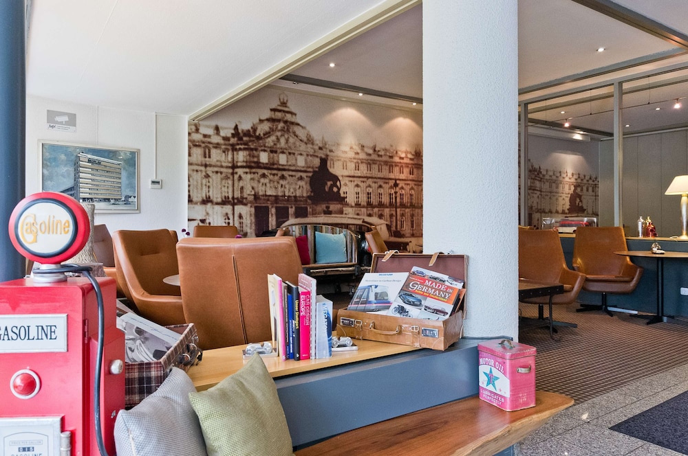 ANA Neotel, Trademark Collection by Wyndham 50/77