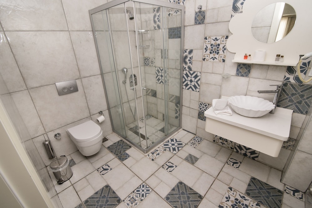 Buyukada Cankaya Hotel 49/50