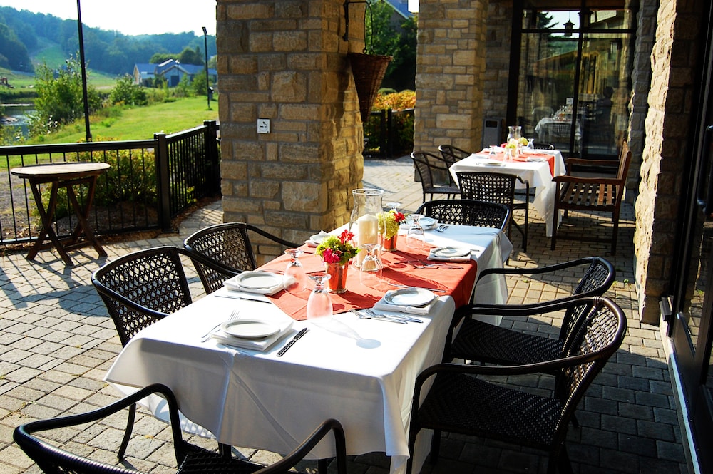 Calabogie Peaks Hotel, Ascend Hotel Member 30/50