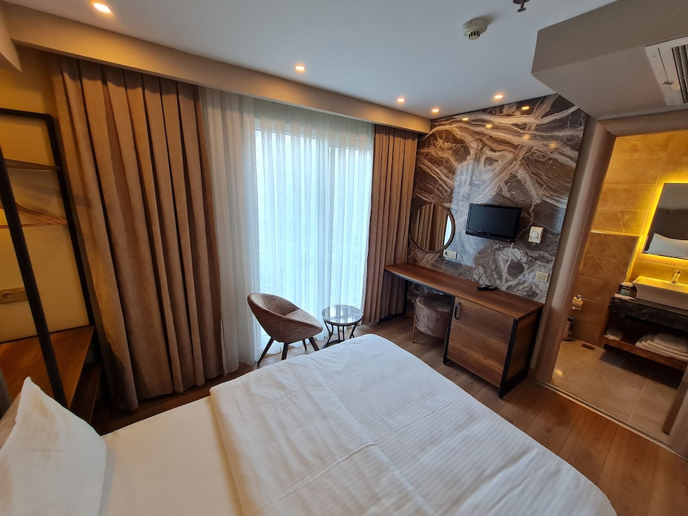 Plus, Comfort, Single, Double Bed