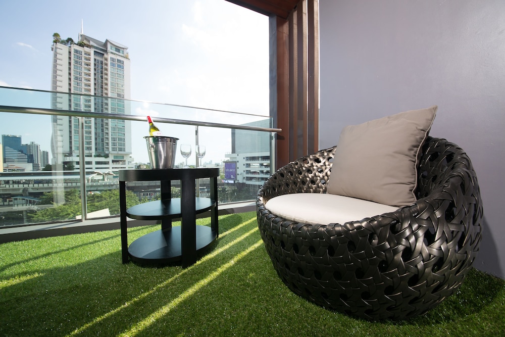 Civic Horizon Hotel Residence 40/49