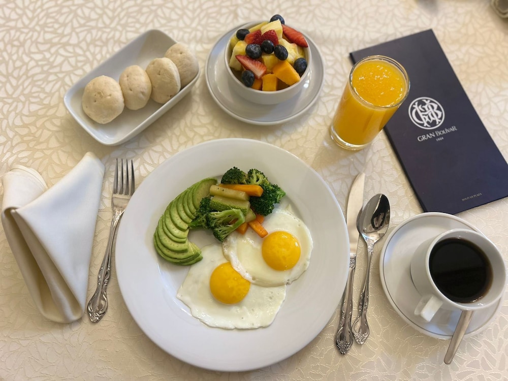 Gran Hotel Bolivar 41/50