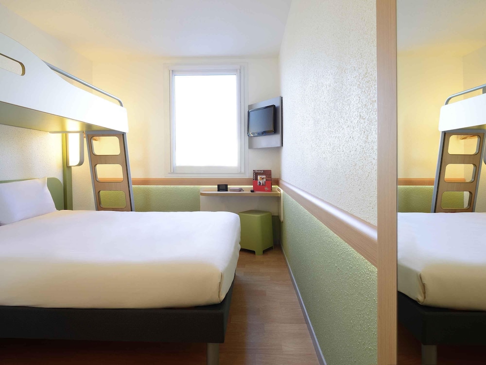 Ibis Budget Cherbourg La Glacerie 44/57