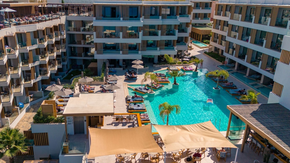 Akasha Beach Hotel and Spa 44/50