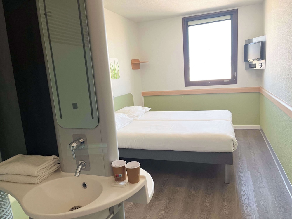 Ibis Budget Nimes Centre Gare 49/50