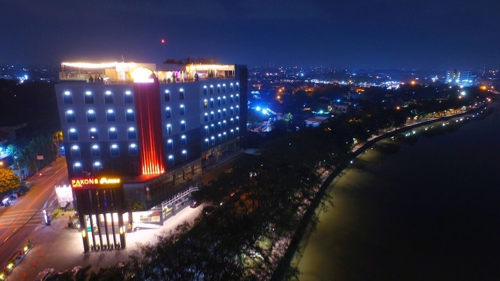 Pakons Prime Hotel 52/60