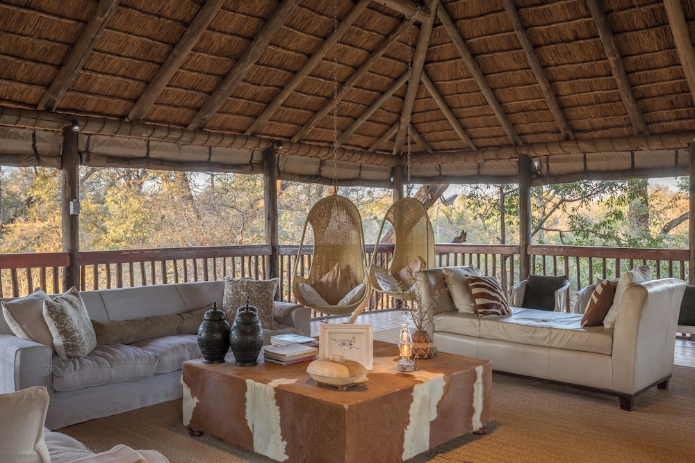 Chisomo Safari Lodge 30/48