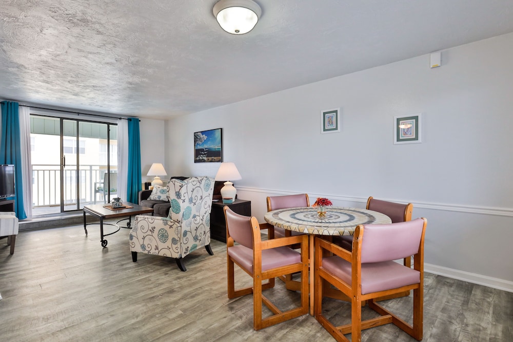 Coastal Waters Inn 65/74