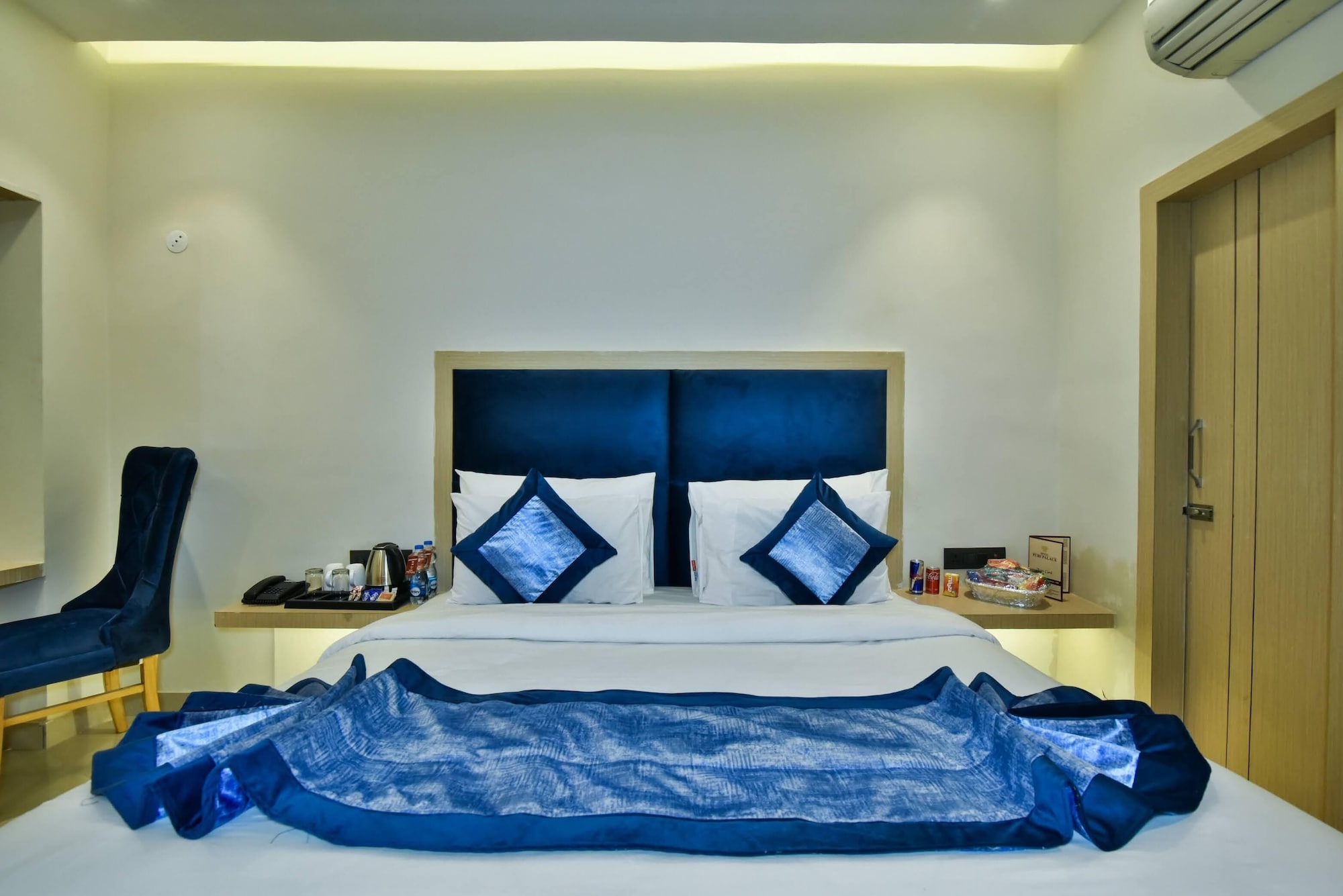 LUXURY