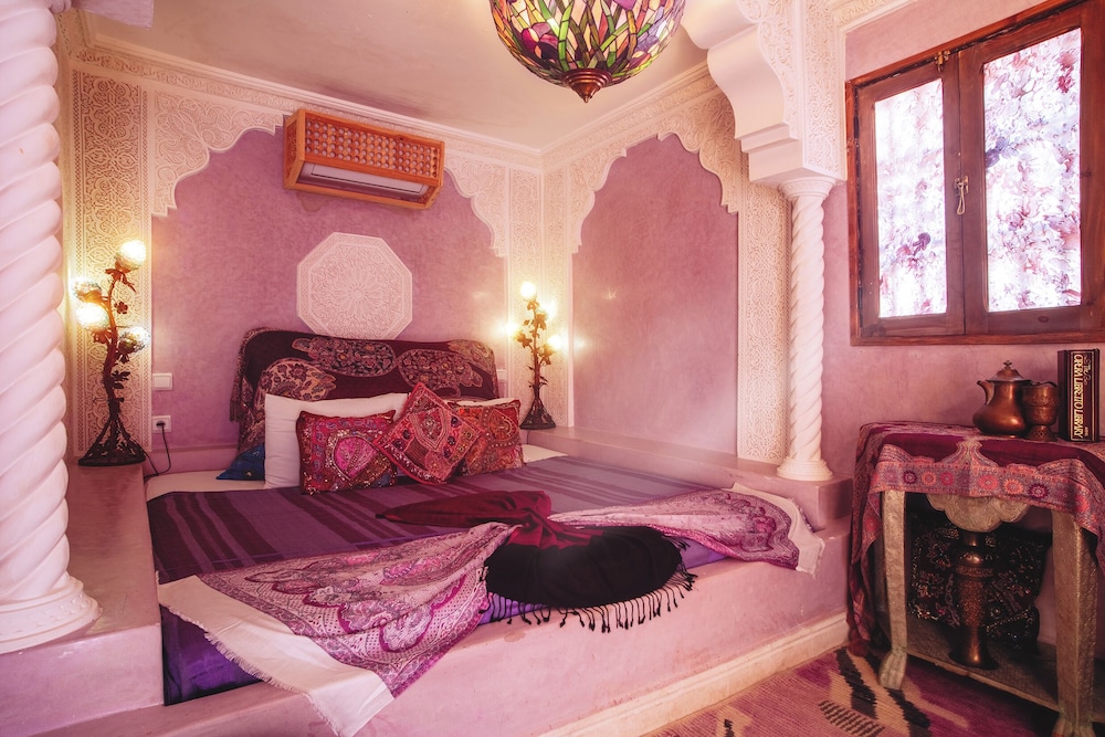 Riad Oulaya 16/50
