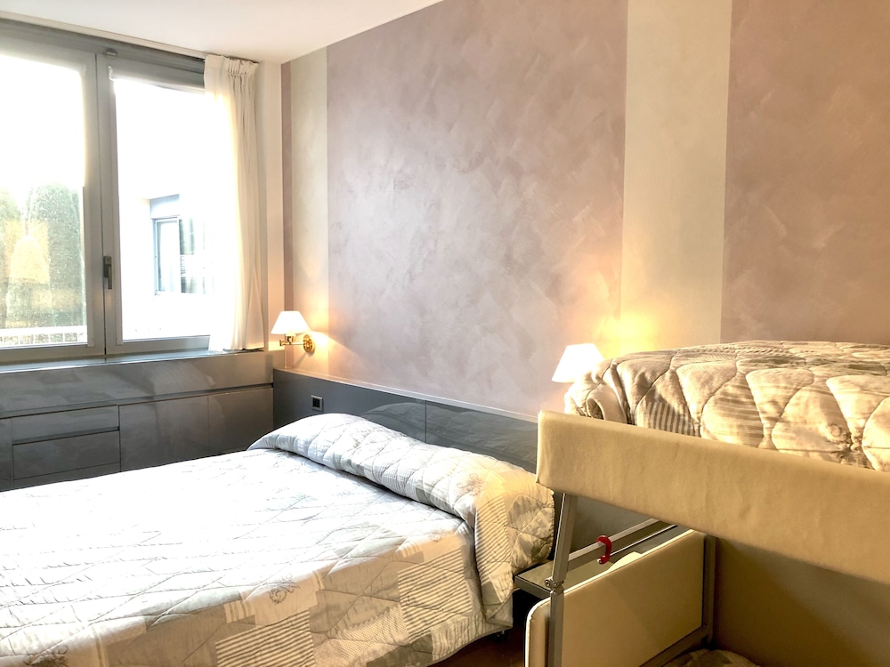 Hotel Alfieri 44/76
