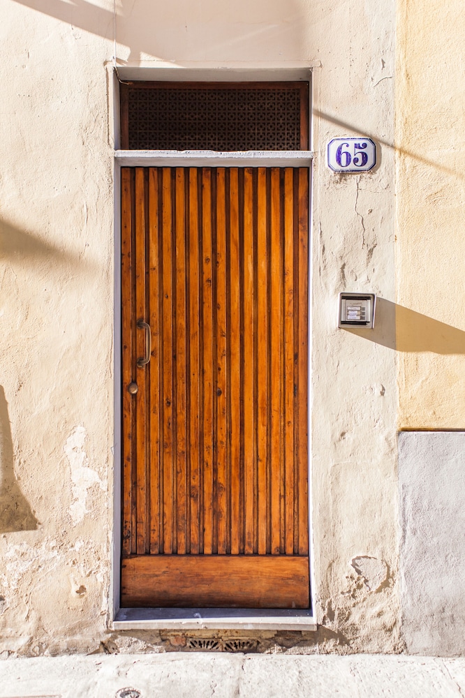 Wine Apartments Florence Colorino 9/19