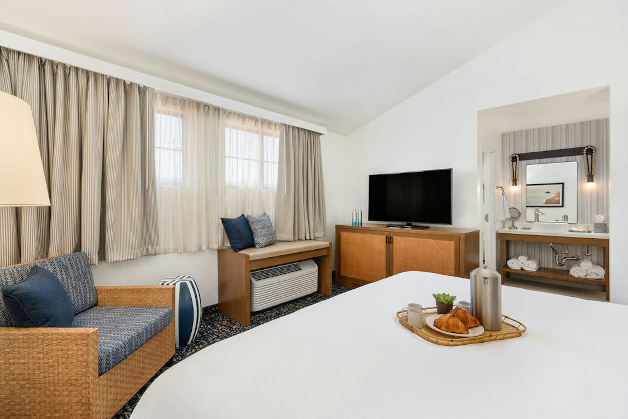 Mason Beach Inn 33/59