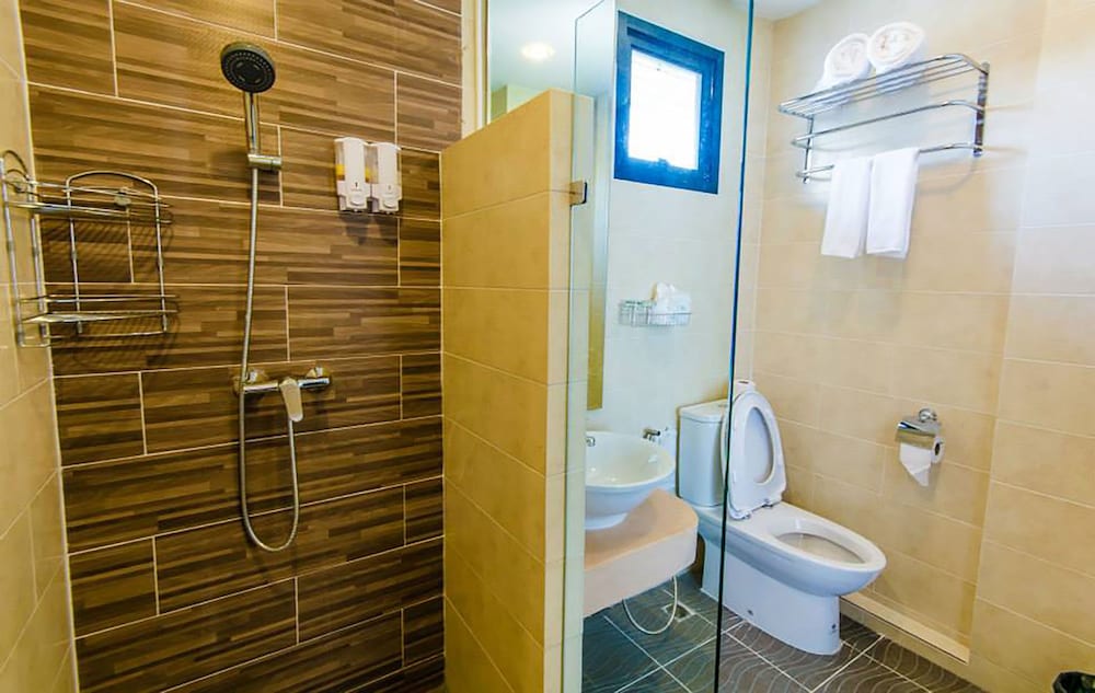 Goldenbell Hotel Chiangmai 22/60