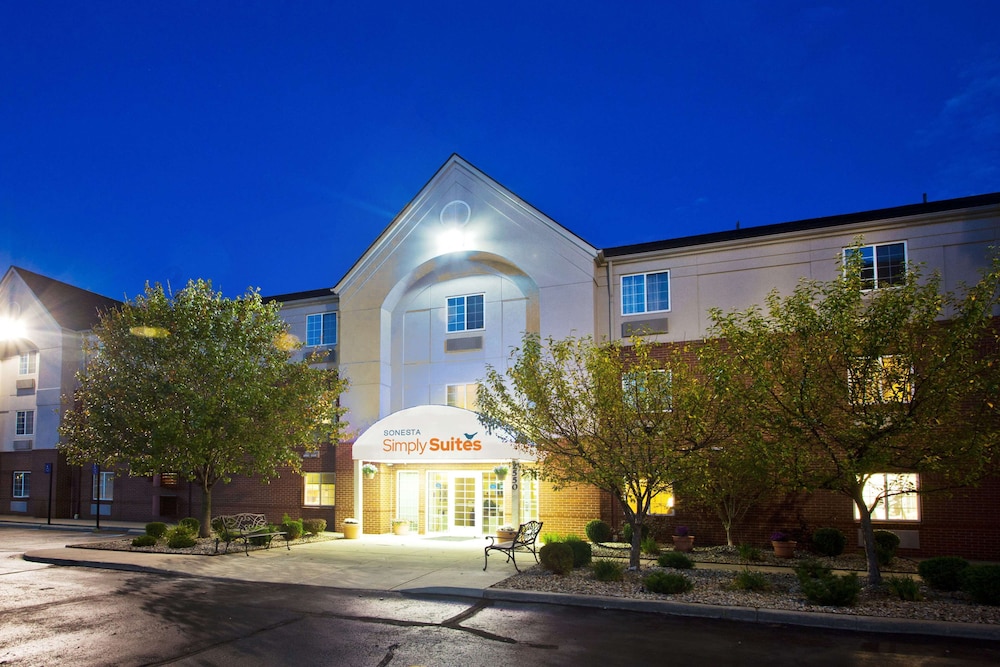 Sonesta Simply Suites Detroit Troy 1/27