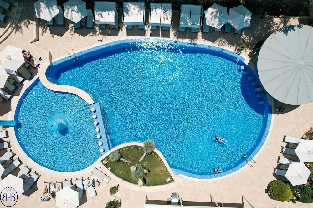 Hotel Butrinti 41/60