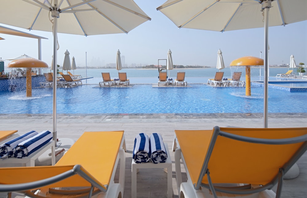 C Central Resort The Palm 58/75