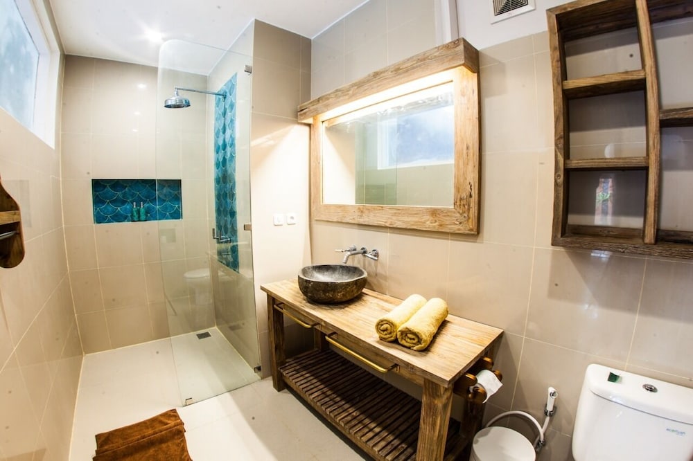 Pesona Beach Resort Spa 56/58
