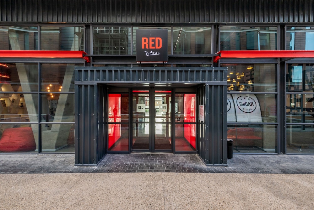 Radisson RED Cape Town V&A Waterfront 4/49