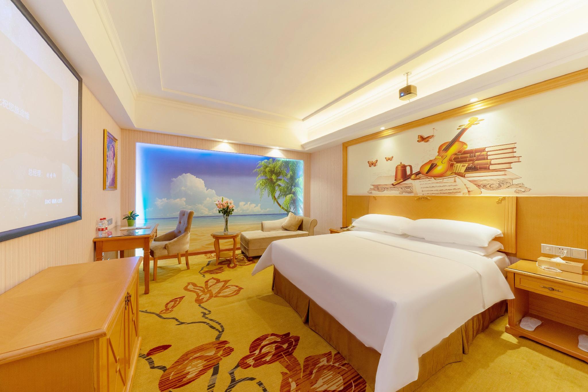 Vienna Hotel (Dongguan Dalang Bus Station) 22/42