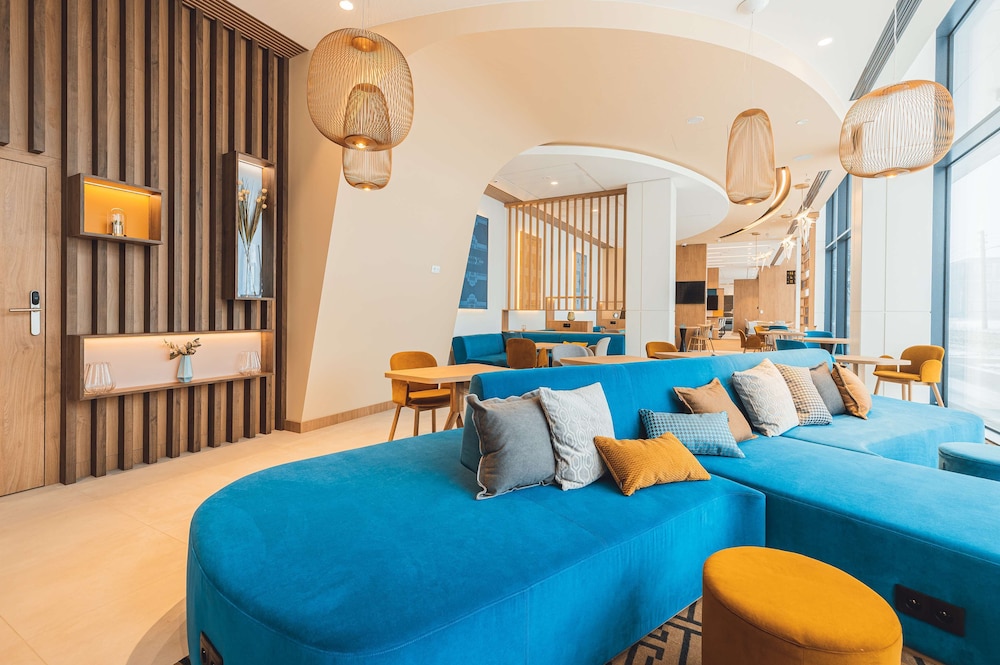 Hampton by Hilton Warsaw Reduta 30/72