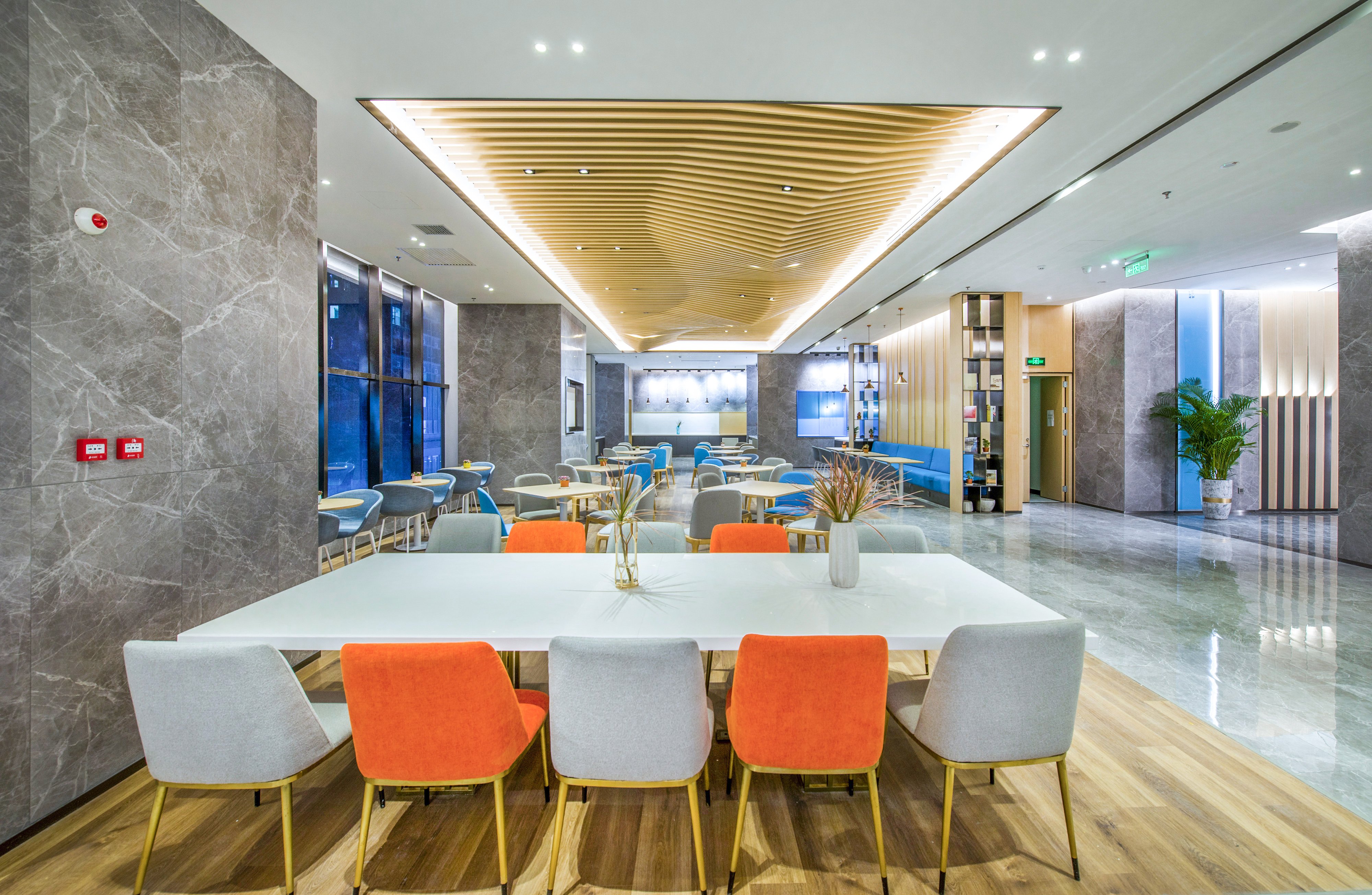 Holiday Inn Express Foshan Beijiao 34/50
