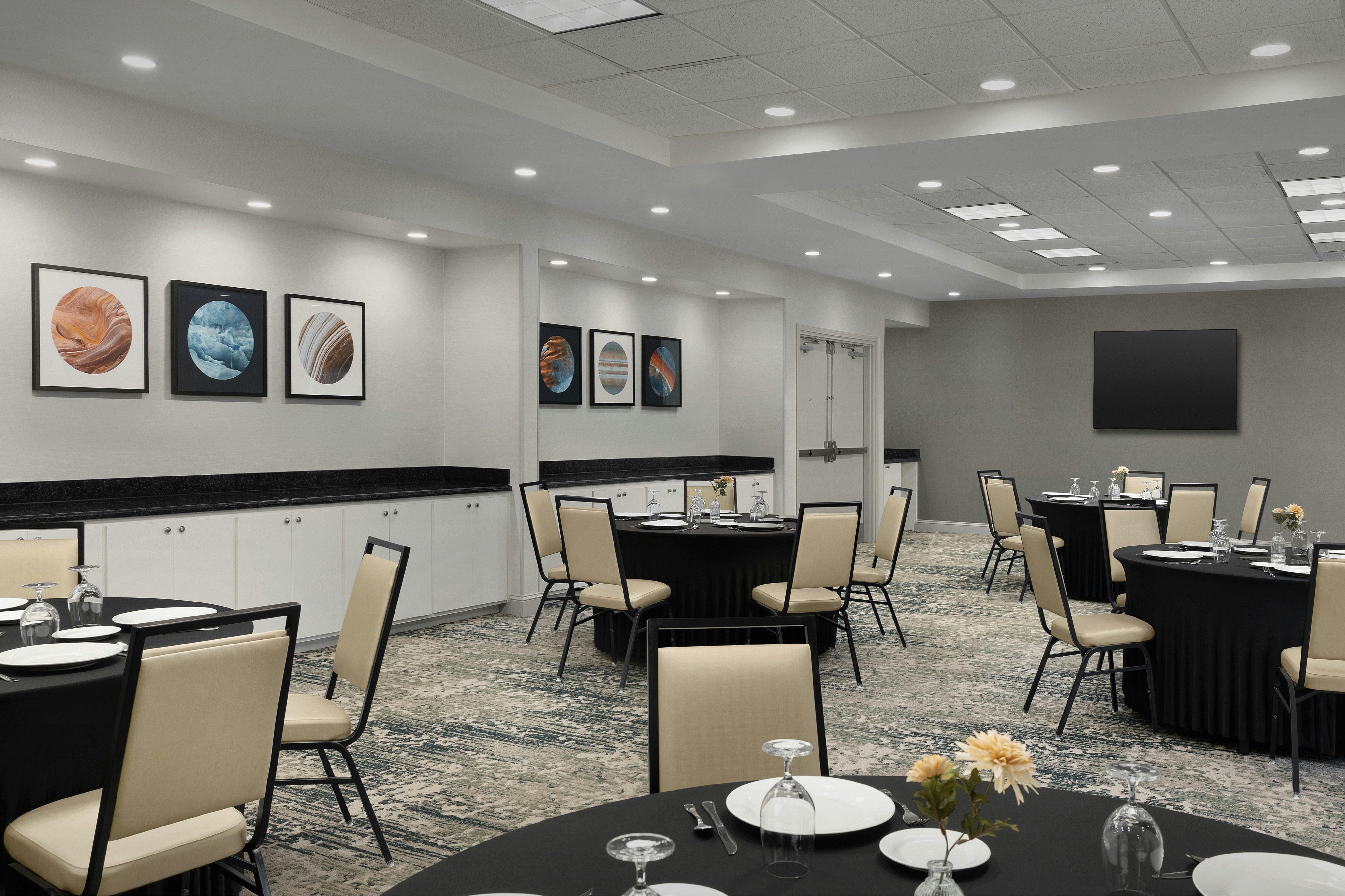 Hilton Garden Inn Huntsville Space Center 45/55