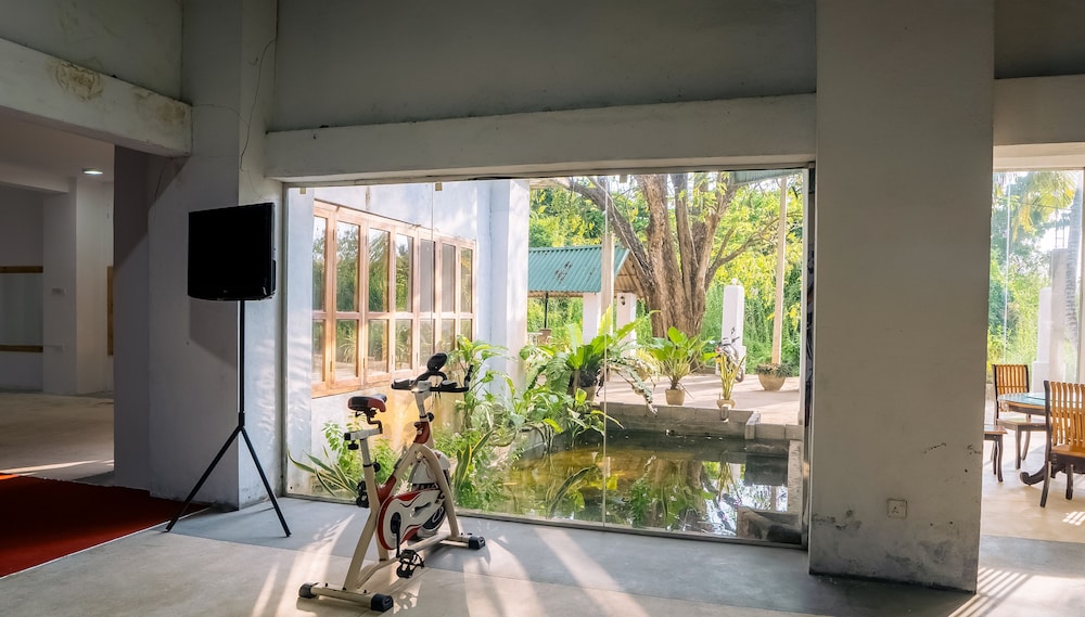 River Side Hotel Katunayake 27/42