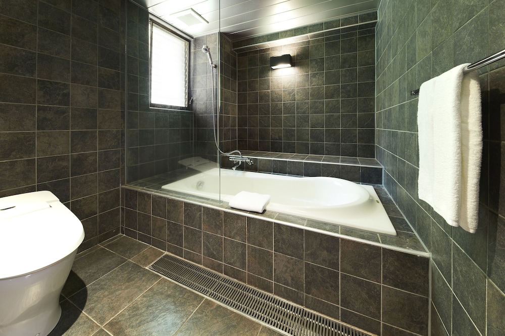 Relax Resort Hotel 47/50