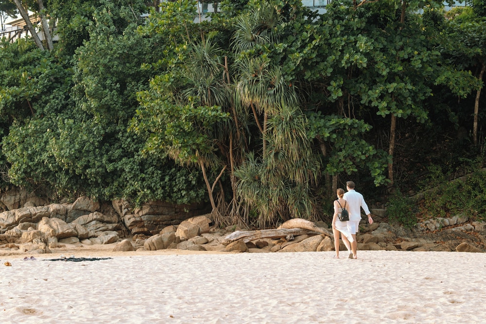 Seaside Naithon Phuket 37/54