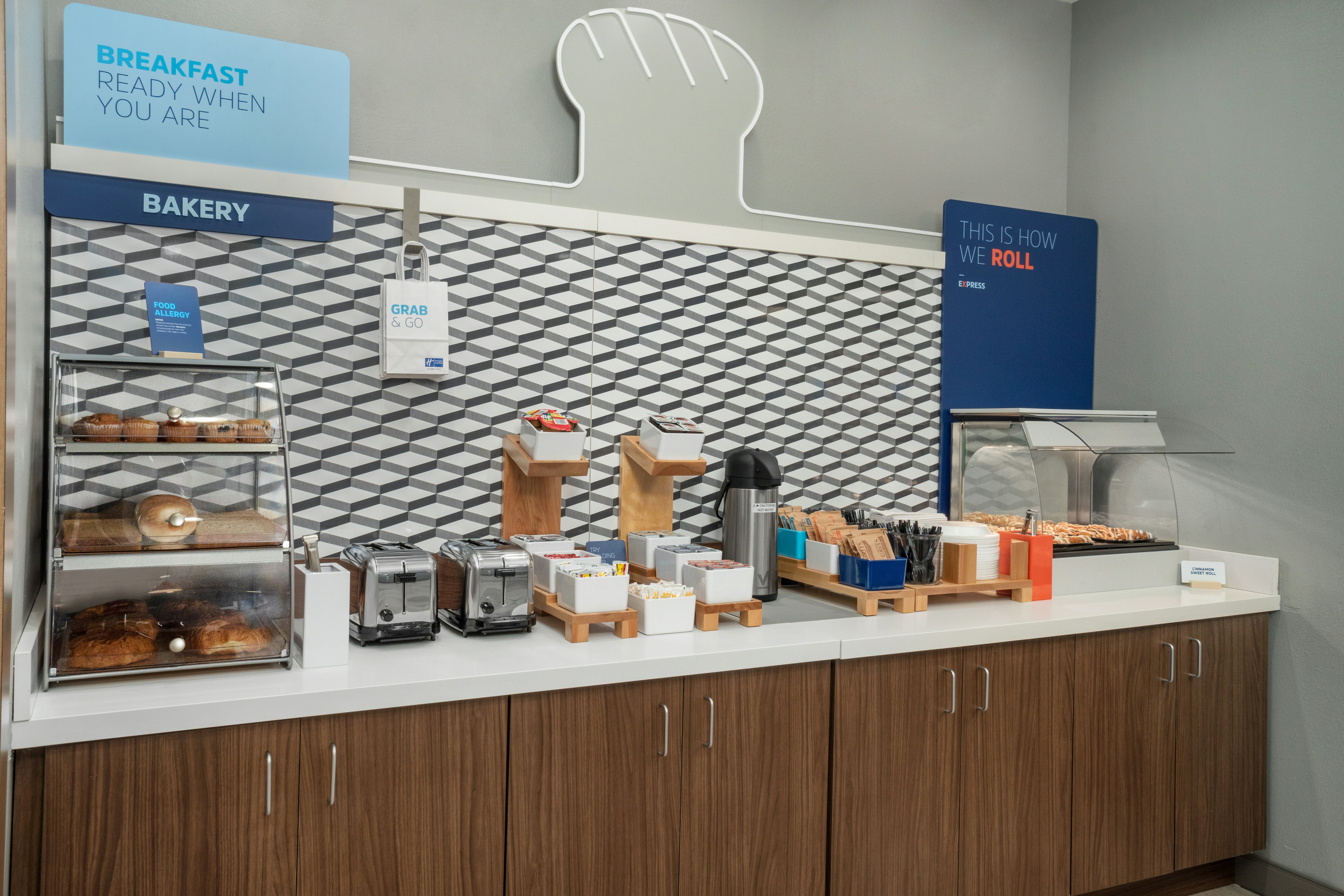 Holiday Inn Express HATTIESBURG WEST – UNIV AREA 13/56
